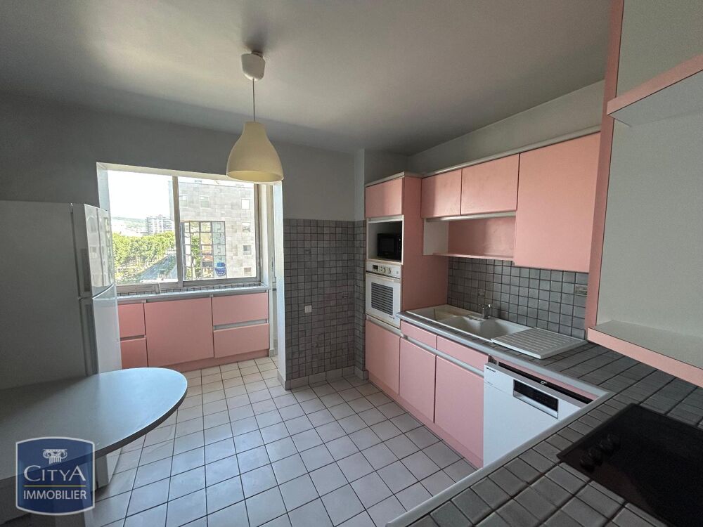 À LOUER : Appartement T3 à Clermont-Ferrand, 63000. Déco....