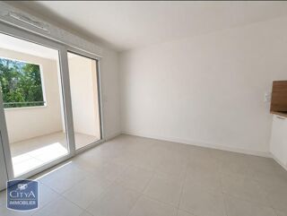  Appartement à louer 1 pièce 27 m²