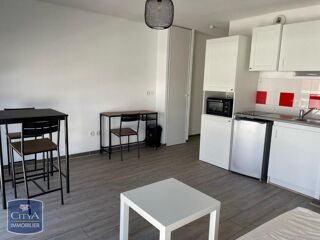 Appartement à louer 1 pièce 23 m²