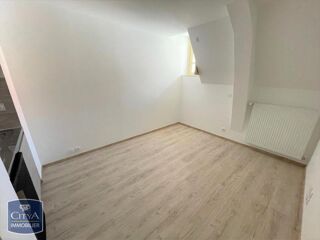  Appartement à louer 1 pièce 19 m²