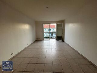  Appartement à louer 3 pièces 68 m²