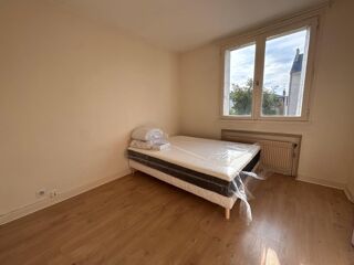  Appartement à louer 3 pièces 55 m²
