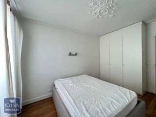  Appartement à louer 2 pièces 33 m²