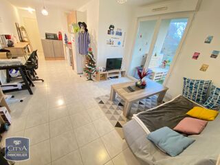  Appartement à louer 2 pièces 40 m²