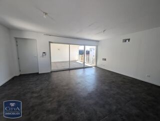  Appartement à louer 4 pièces 89 m²