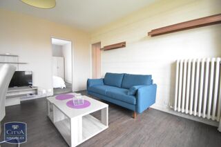  Appartement à louer 3 pièces 60 m²