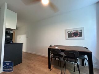  Appartement à louer 1 pièce 19 m²