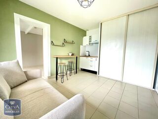  Appartement à louer 2 pièces 27 m²