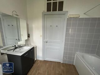  Appartement � louer 4 pi�ces 96 m� Chateauroux