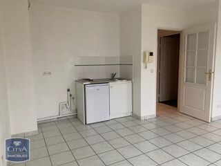  Appartement à louer 1 pièce 27 m²
