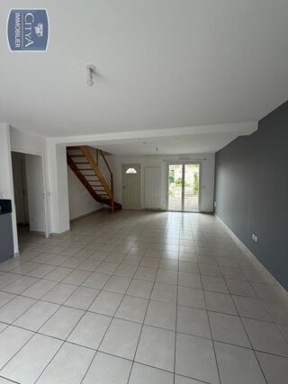  Maison à louer 4 pièces 92 m²