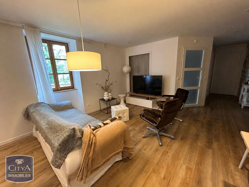 location Appartement - 2 pièce(s) - 57 m² Oyonnax (01100)