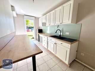  Appartement à louer 4 pièces 97 m²