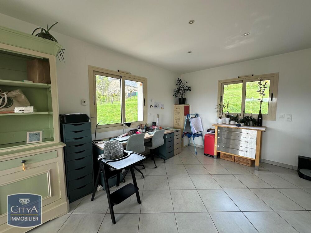 location Maison - 5 pièce(s) - 124 m² Lissac-sur-Couze (19600)