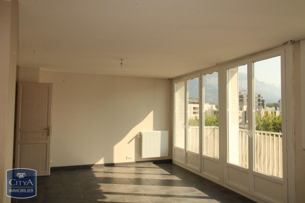 location Appartement - 3 pièce(s) - 67 m² Grenoble (38000)