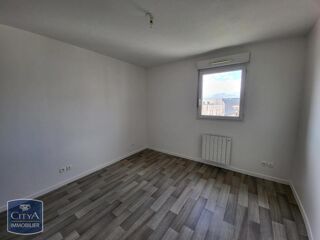  Appartement à louer 2 pièces 52 m²