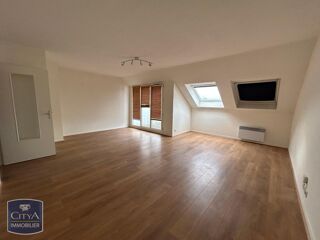  Appartement à louer 2 pièces 55 m²
