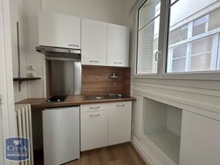 Appartement à louer 2 pièces 32 m²