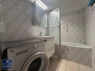  Appartement à louer 3 pièces 57 m²