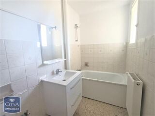  Appartement à louer 3 pièces 61 m²