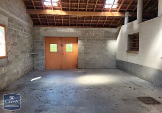  Appartement à louer 3 pièces 81 m²