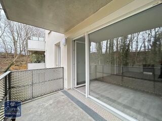  Appartement à louer 2 pièces 46 m²