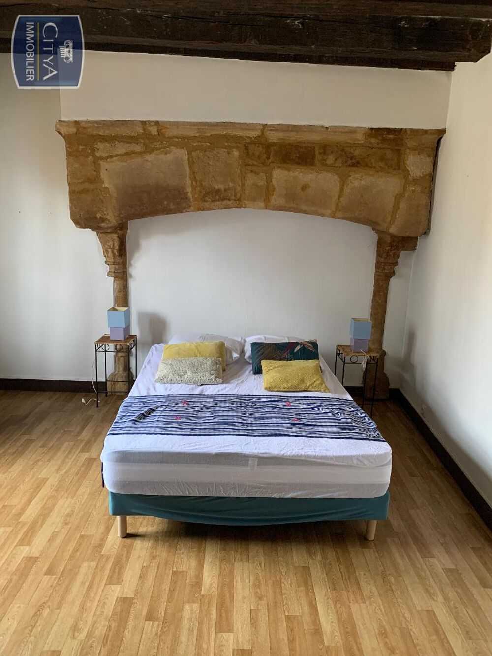 location Appartement - 1 pièce(s) - 30 m² Sarlat-la-Canéda (24200)