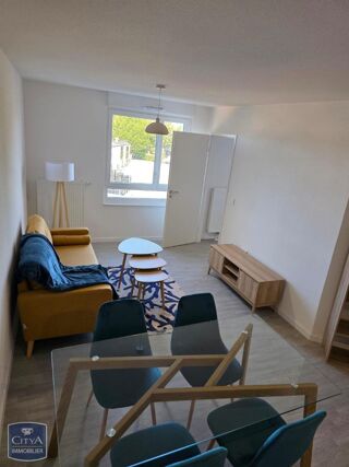  Appartement à louer 2 pièces 40 m²