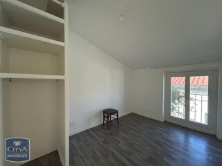  Appartement à louer 2 pièces 27 m²