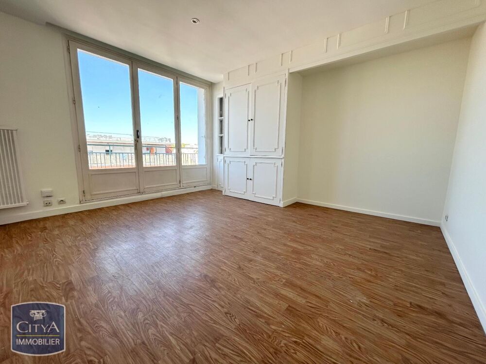 location Appartement - 1 pièce(s) - 30 m² Tours (37000)