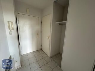  Appartement à louer 1 pièce 27 m²