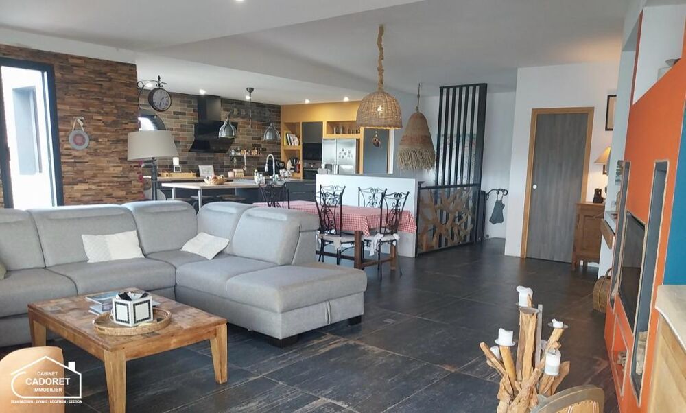 DEMEURE DE CHARME - Le cabinet CADORET Immobilier vous p....