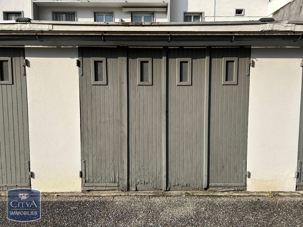 location Parking / Garage Chambéry (73000)