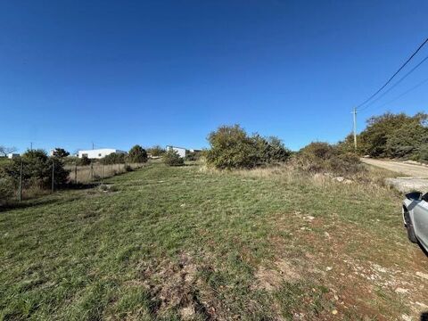 Terrain 7152 m&sup2; en zone artisanale et industrielle - ... 99000 07170 Lavilledieu