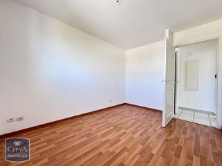  Appartement à louer 2 pièces 45 m²