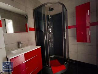 Appartement à louer 2 pièces 32 m²