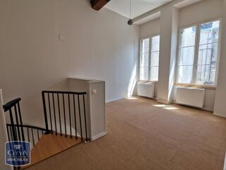 Appartement à louer 2 pièces 57 m²