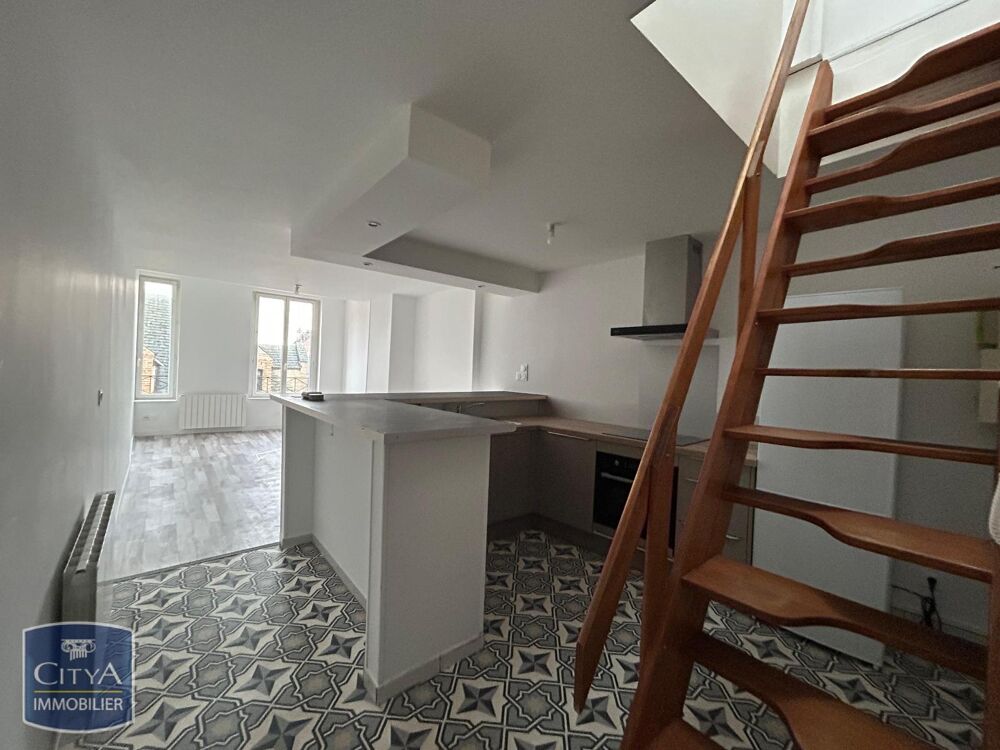 À LOUER : Appartement rénové T3 à Dieppe, situé au trois....