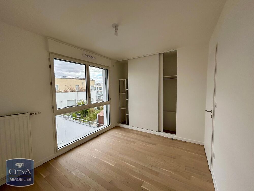 location Appartement - 4 pièce(s) - 90 m² Rueil-Malmaison (92500)