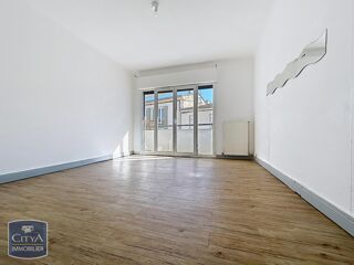  Appartement à louer 3 pièces 56 m²