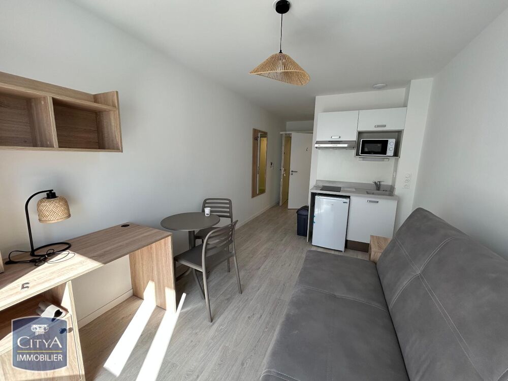 location Appartement - 1 pièce(s) - 19 m² La Rochelle (17000)