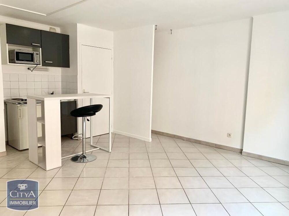 location Appartement - 1 pièce(s) - 30 m² Lyon 7