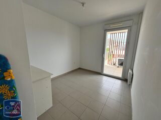  Appartement à louer 3 pièces 59 m²