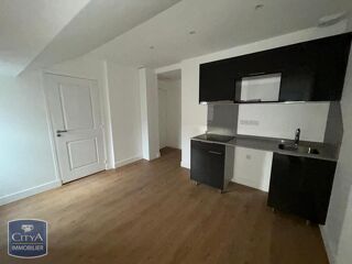  Appartement à louer 2 pièces 46 m²