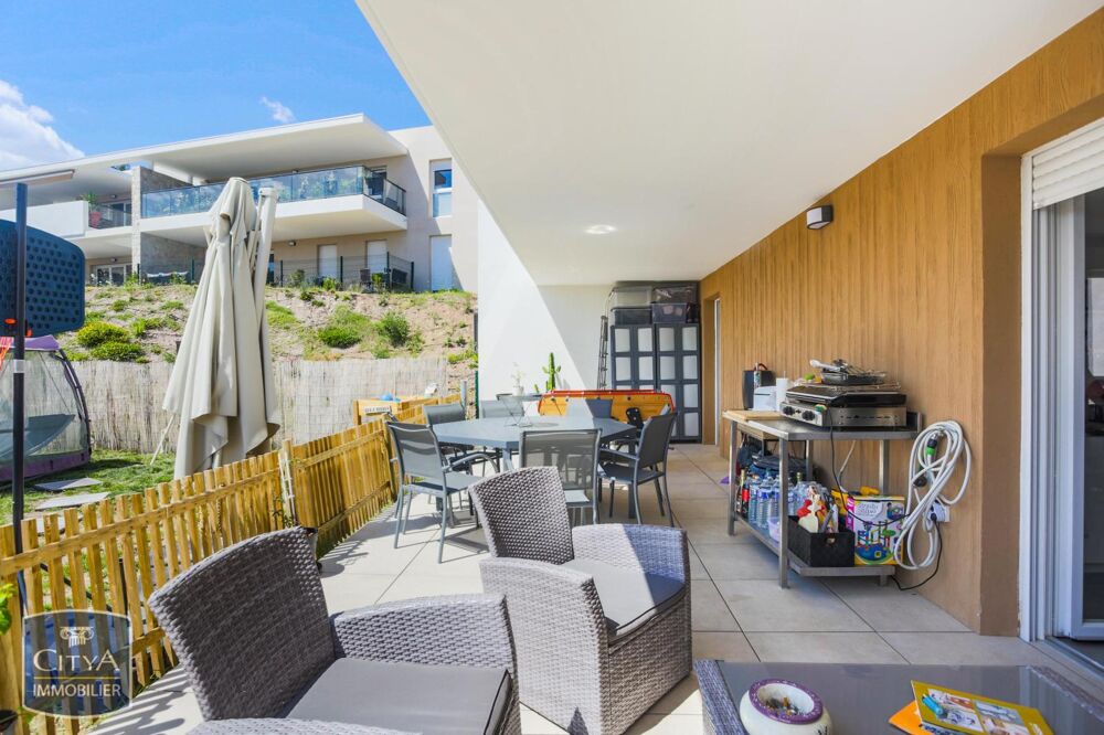 A LOUER DANS RESIDENCE AVEC PISCINE Bel appartement de t....