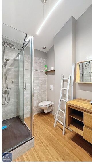  Appartement à louer 2 pièces 60 m²