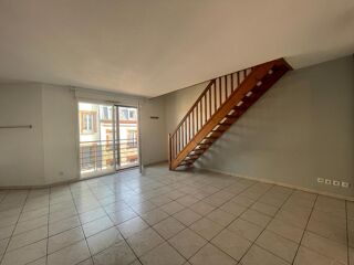  Appartement � louer 3 pi�ces 81 m�