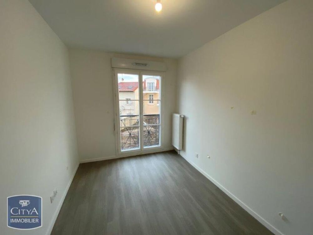 location Appartement - 3 pièce(s) - 70 m² Le Blanc-Mesnil (93150)