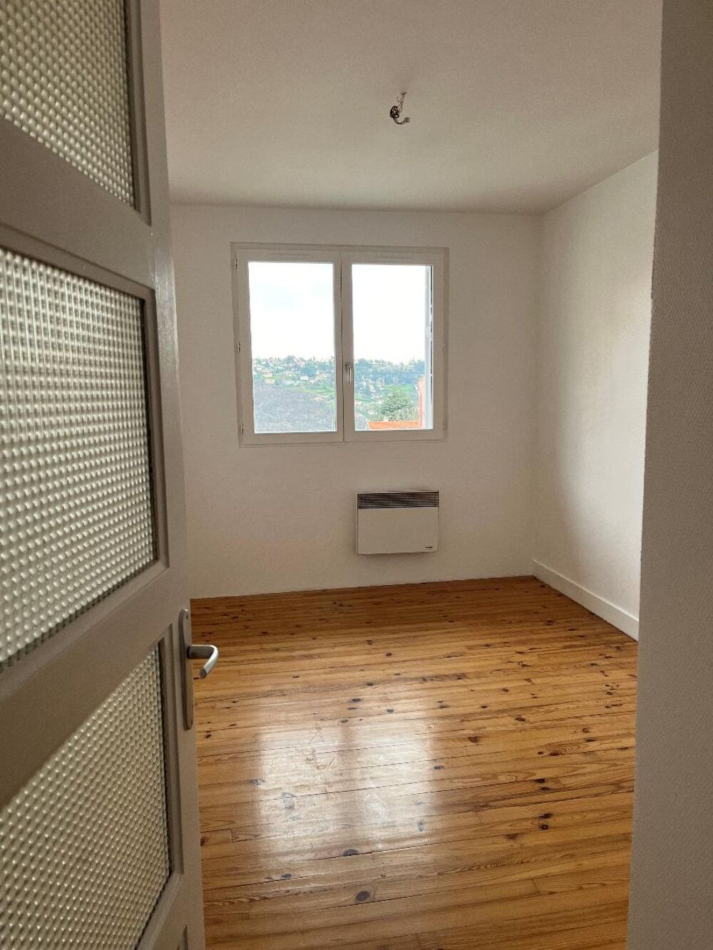 location Appartement - 2 pièce(s) - 42 m² Saint-Genest-Lerpt (42530)