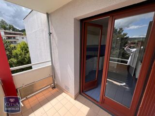  Appartement à louer 3 pièces 55 m²